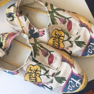 Sak shoes